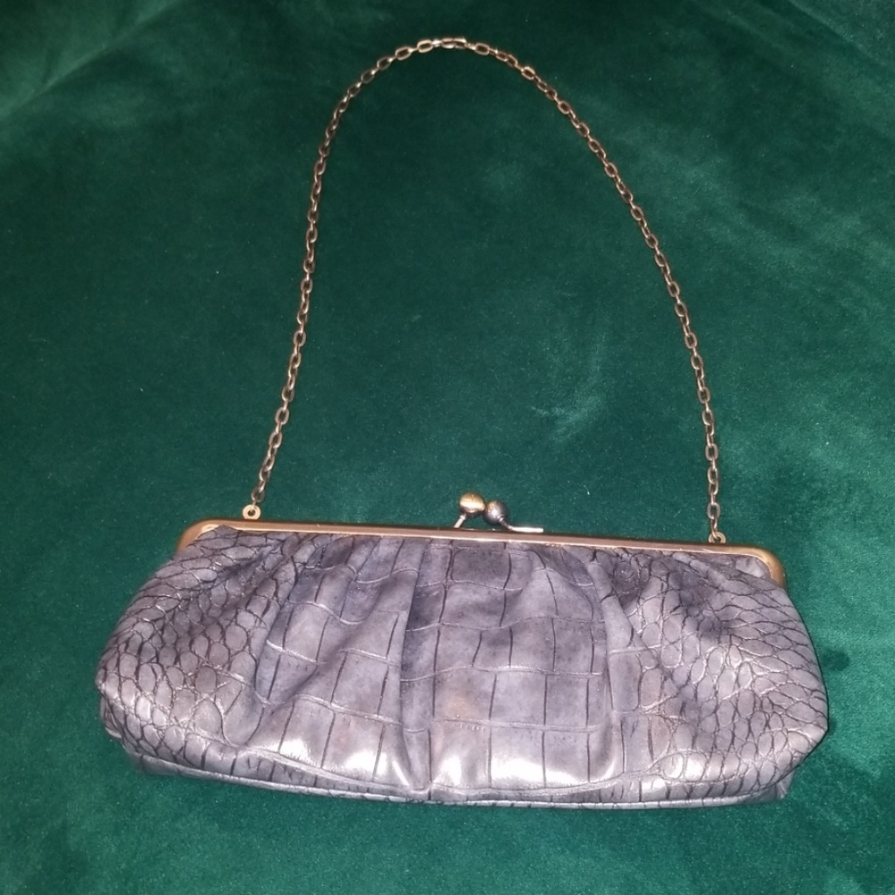 Vintage Smokey Gray clutch texture w/Gold toned hardware